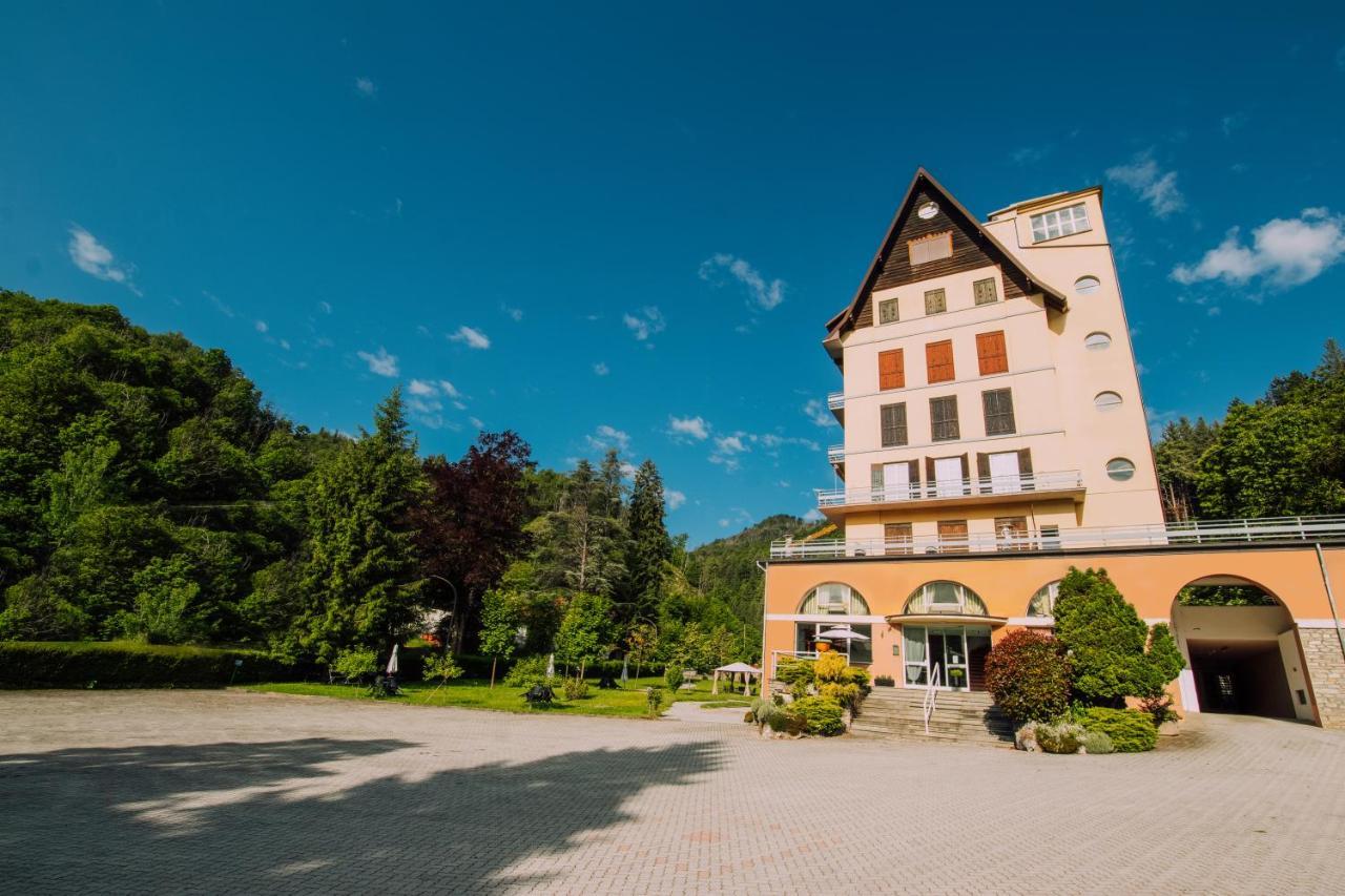 Hotel Le Fonti 卢里西亚 外观 照片